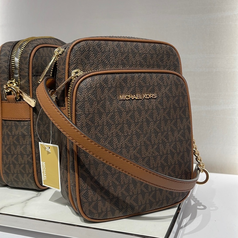 Michael Kors Jet Set Travel NS Chain Medium Logo Crossbody Bag Brown Color - Picture 1 of 16